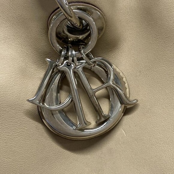 Auth DIOR/ChristianDior Diorissimo - Gray Beige Leather Tote Bag - Picture 9 of 16
